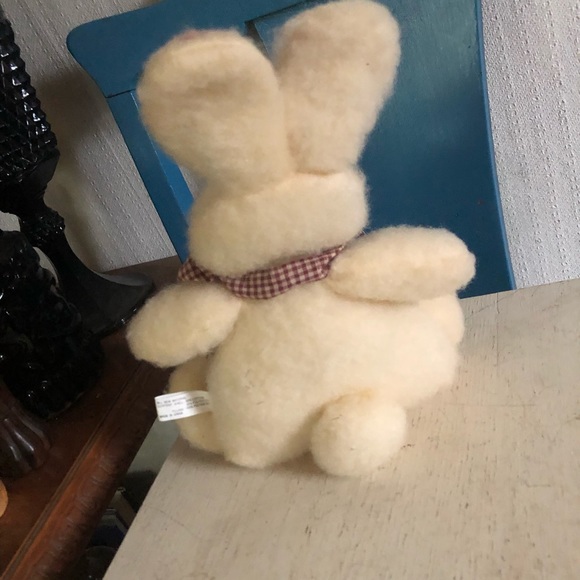 Soft Bunny Decor NWOT - Picture 2 of 3